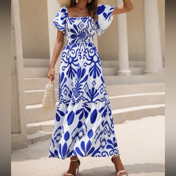 Boho Allover print shirred ruffle hem maxi dress - Picture 6 of 7